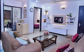 Stay Royal Bed & Breakfast